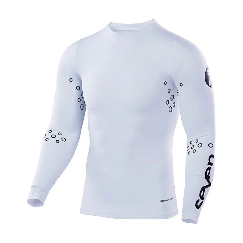 חולצת לחץ מאווררת לרכיבה סבן לבן – SEVEN MX Laser Cup Compression