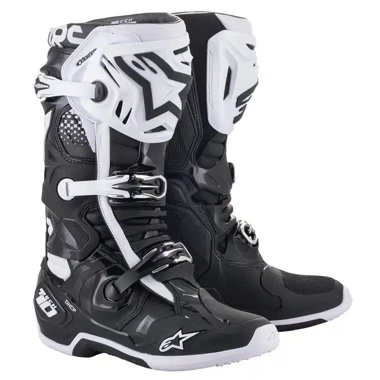 מגפיים אלפינסטארס שחור/לבן Alpinestars Tech 10