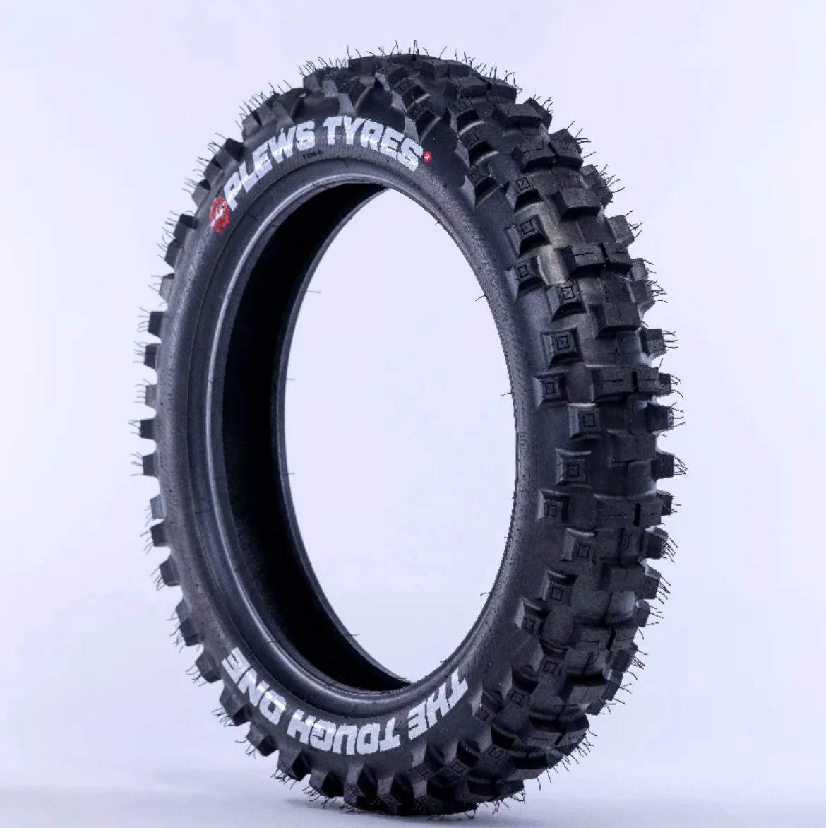 צמיג אחורי MEDIUM PLEWS 140/80-18 מדיום