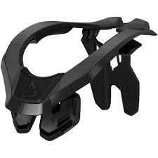 מגן צוואר Leatt 4.5 Stealth
